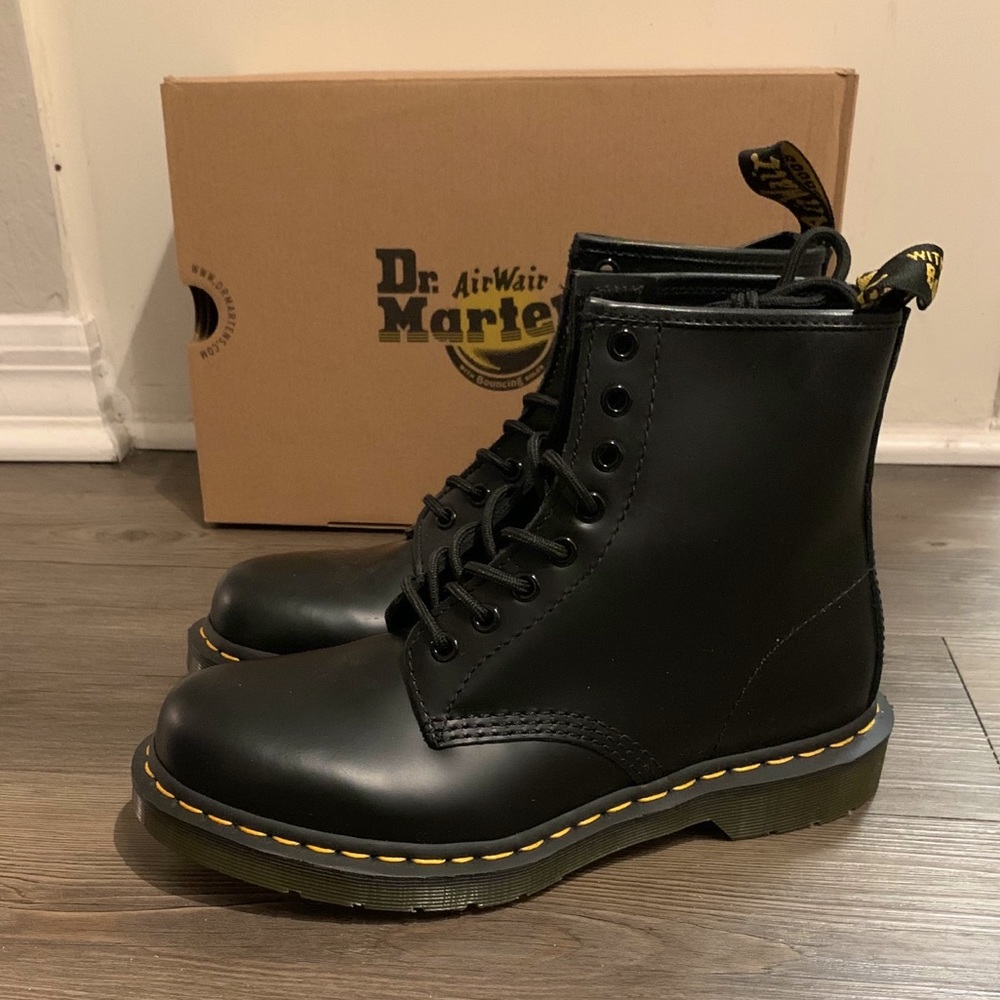 Brand New Dr Martens 1460 Leather Combat B…
